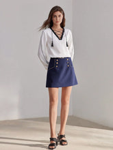 MOTF PREMIUM CONTRAST PIPING TASSEL LACE UP V-NECK BLOUSE